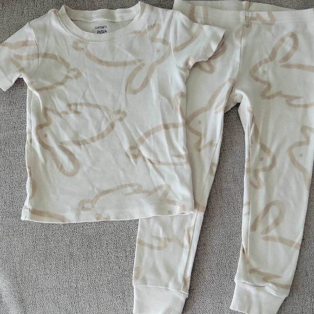 Carter's Kids Pajamas - Cream Bunny Print